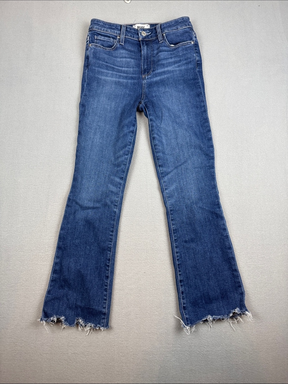 PAIGE Cropped/Ankle Claudine Jeans with Raw Hem
Size: 26